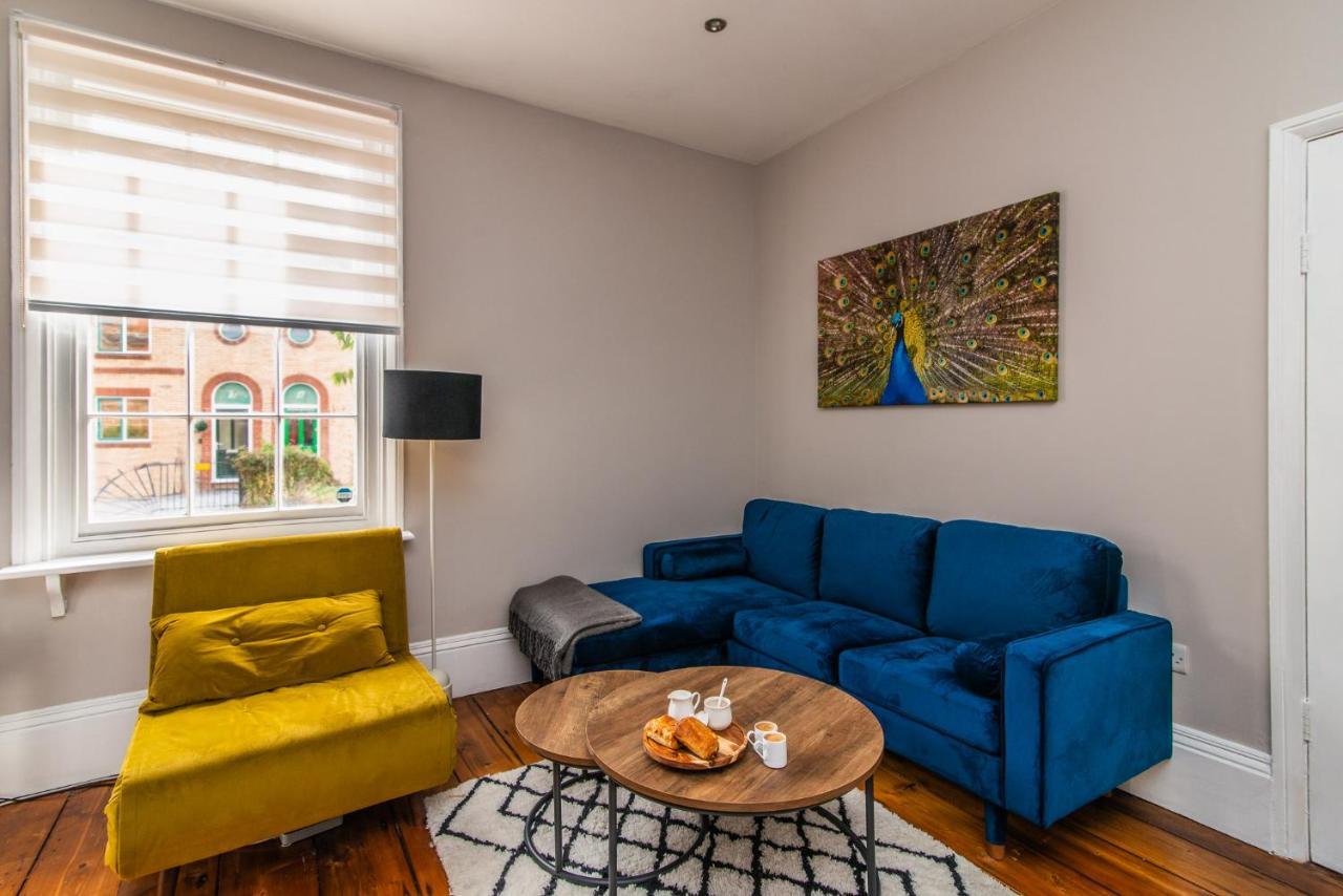 Railway With Garden & Parking In Heart Holiday home *